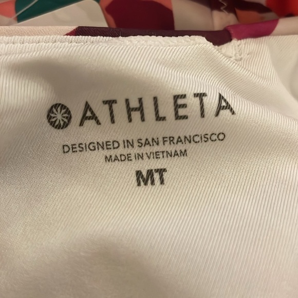 ATHLETA Tankini NWT Daybreak Tropic Triangle  Swim - Picture 8 of 12